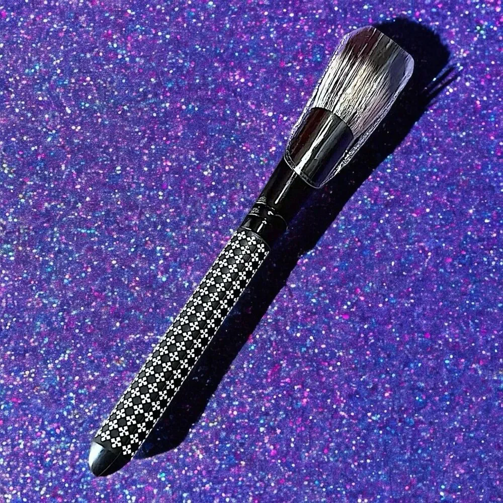Love Craft Beauty Brush #2 Brand New Without Box